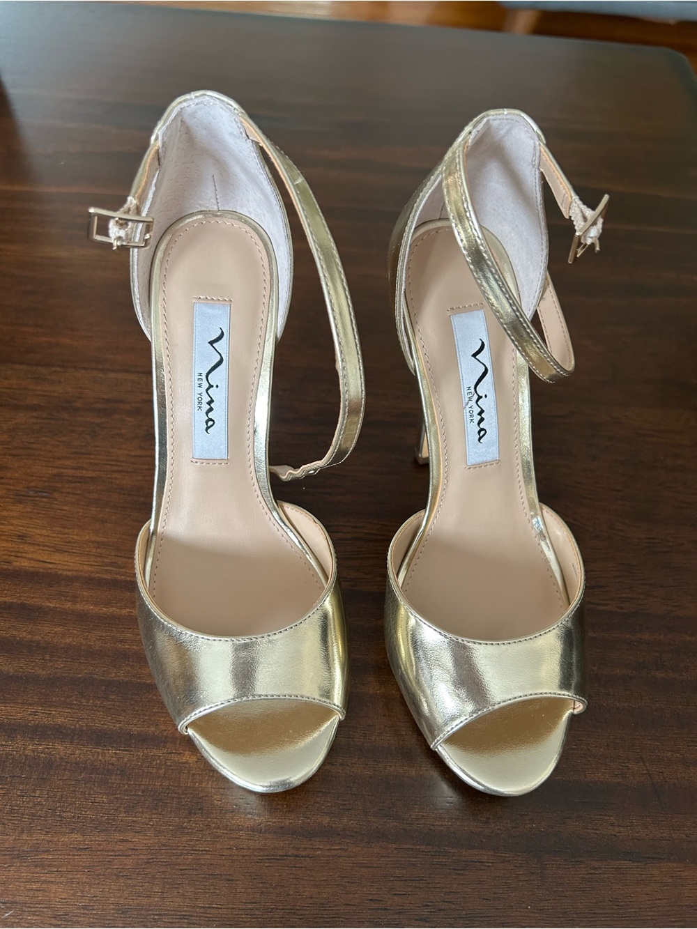 NWOT NINA Gold Metallic Open-Toe Heels